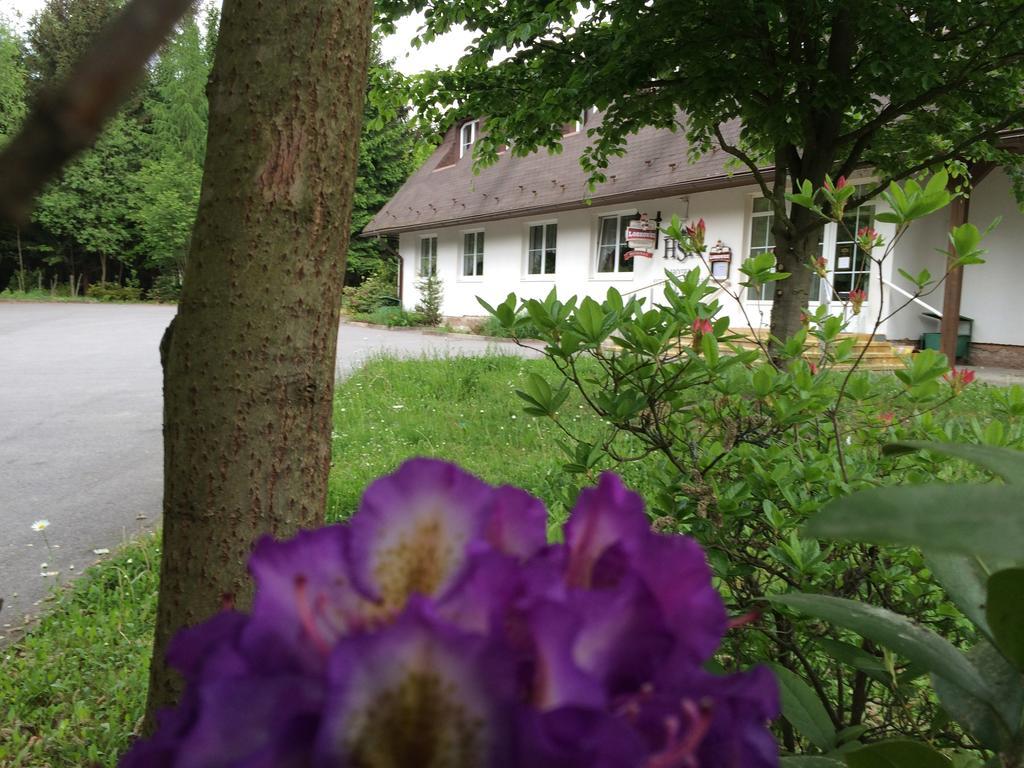 Hotel Schindleruv Haj Svitavy Buitenkant foto